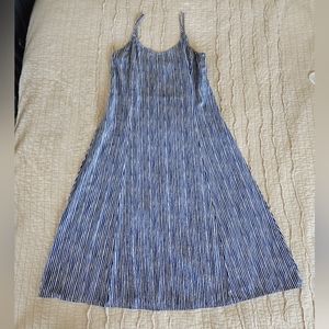 Old Navy Women's Midi Striped, Smocked Back Summer Dress, Size M, Blue/White